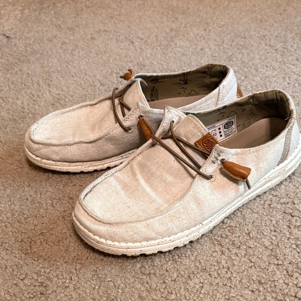 Hey Dude Women's Light Tan Loafers